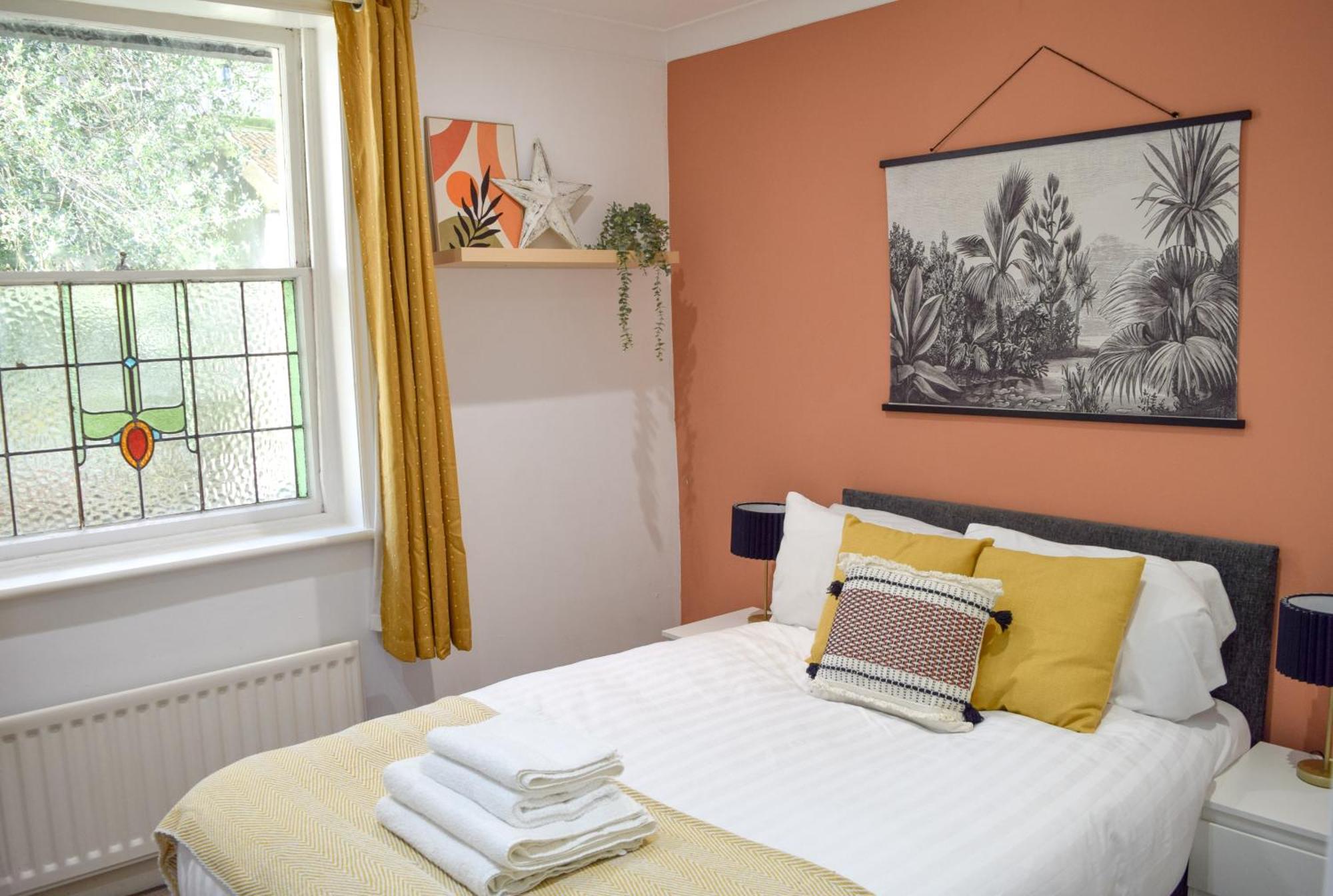 Central Brighton Stunning 3Bed With Garden, Sleeps 8 מראה חיצוני תמונה