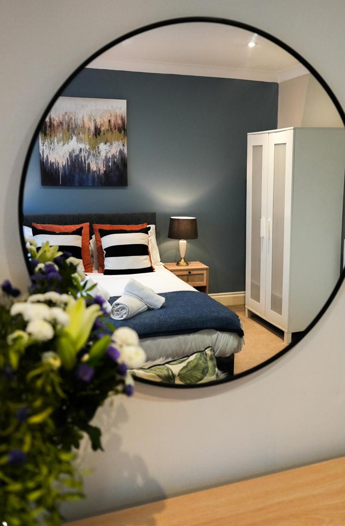 Central Brighton Stunning 3Bed With Garden, Sleeps 8 מראה חיצוני תמונה