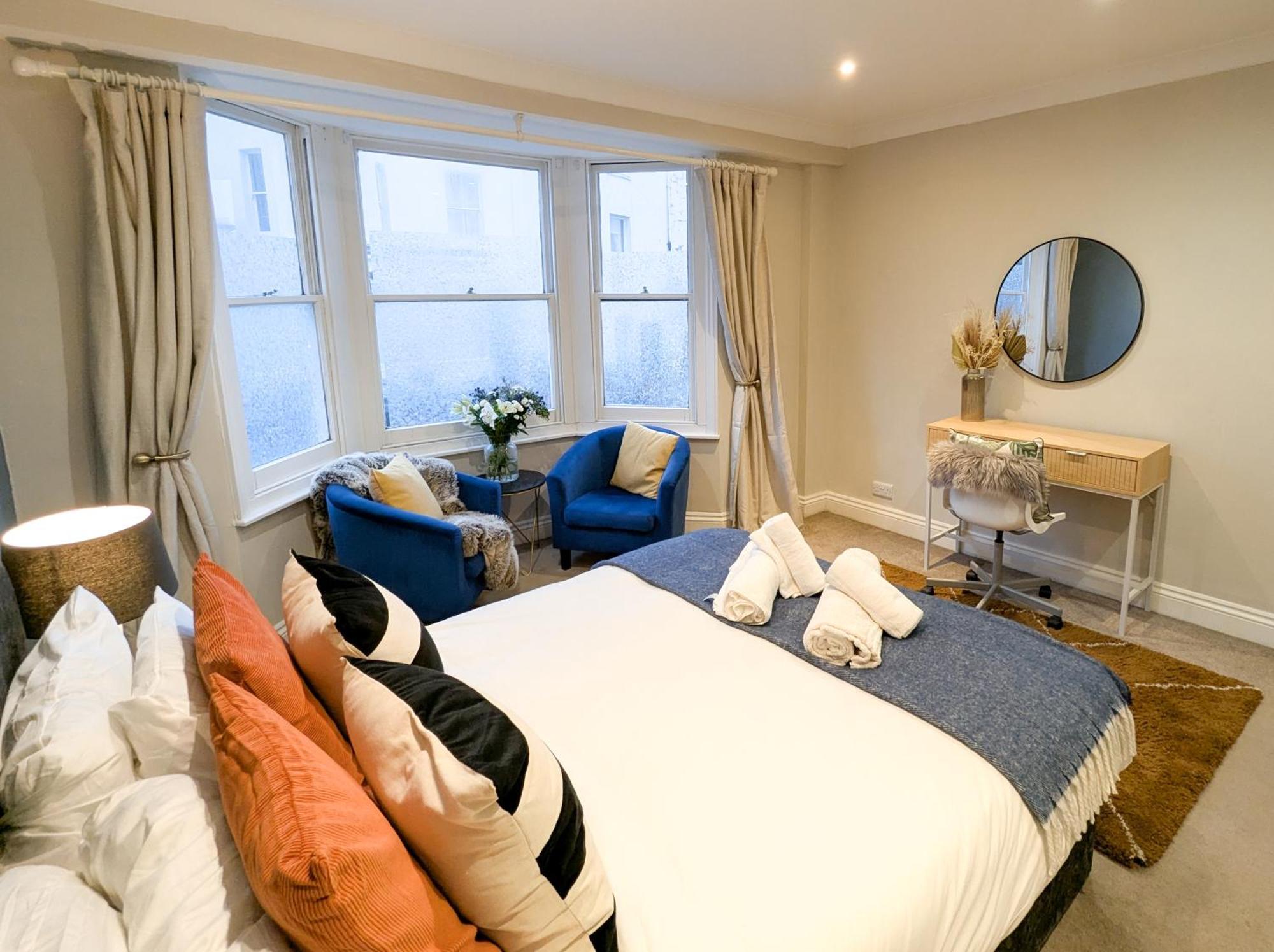 Central Brighton Stunning 3Bed With Garden, Sleeps 8 מראה חיצוני תמונה